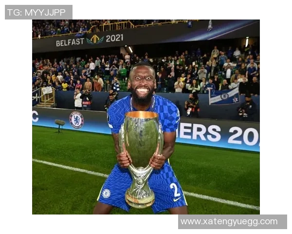 吕迪格的崛起与挑战：从德甲新星到国际舞台的闪耀之路