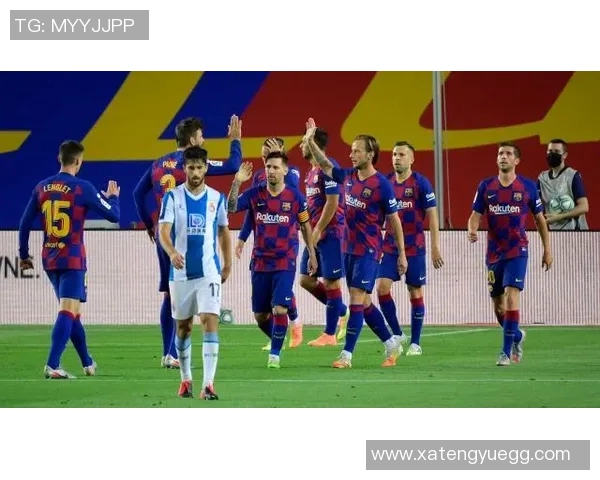 基铺迪纳摩主场迎战巴萨双方争夺小组出线关键战役