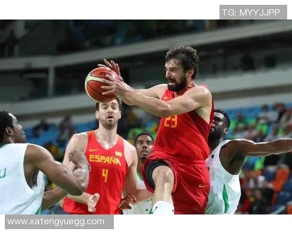 尼日利亚男篮对决西班牙队精彩赛事回顾与分析 尼日利亚男篮对决西班牙队精彩赛事回顾与分析