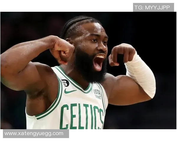 杰伦布朗如何在NBA赛场上展现领导力与全能技巧的完美结合