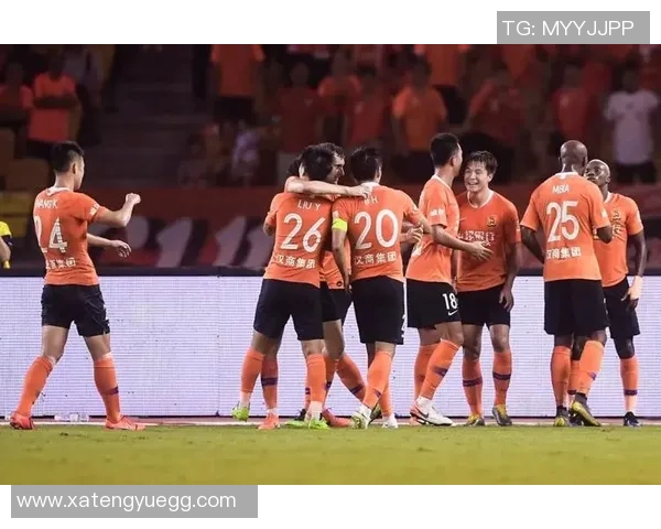 武汉卓尔迎战鲁能泰山激战在即球迷期待精彩对决与胜负悬念