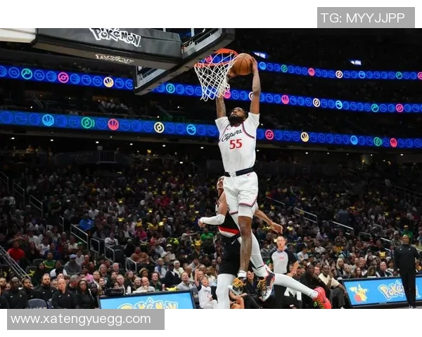 沃克凯斯勒展现潜力成为NBA新星引发球迷热议与期待 沃克凯斯勒展现潜力成为NBA新星引发球迷热议与期待