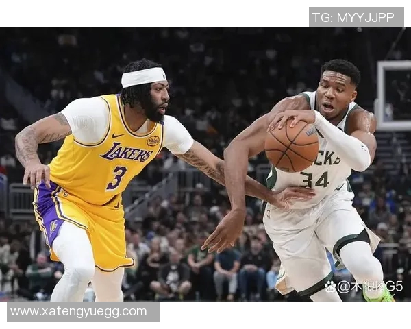 雄鹿与76人激战正酣腾讯直播精彩瞬间不容错过